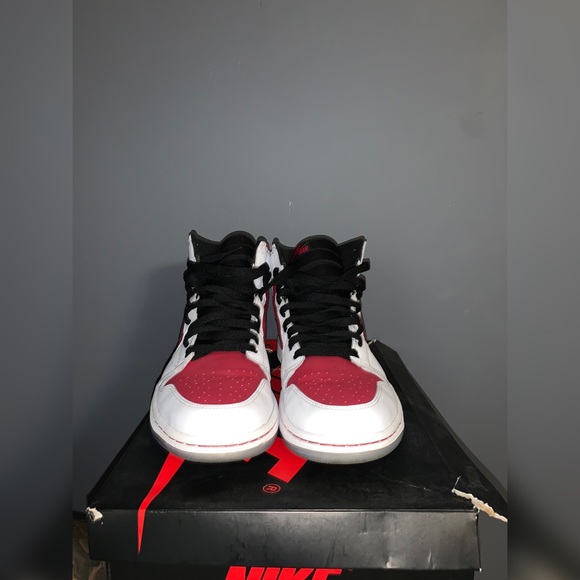 Jordan 1 "High OG Heritage" - Picture 2 of 3